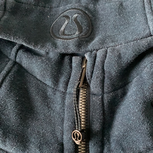 Lululemon Scuba Hoodie - Picture 4 of 6